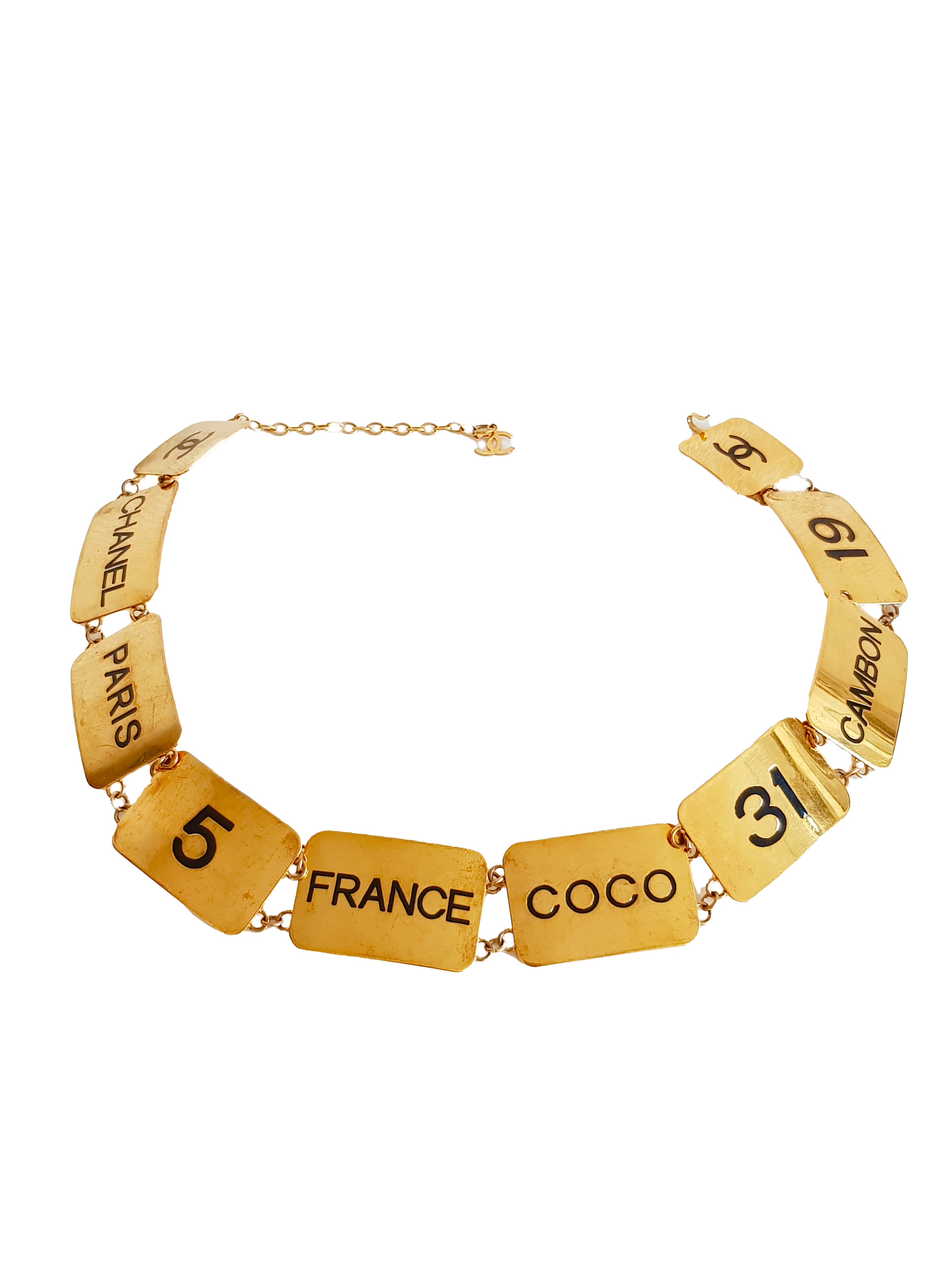 CHANEL SPRING / SUMMER 1993 (93P) GOLD PLATED CC LOGO '19 - 5 - 31' PLAQUE BELT