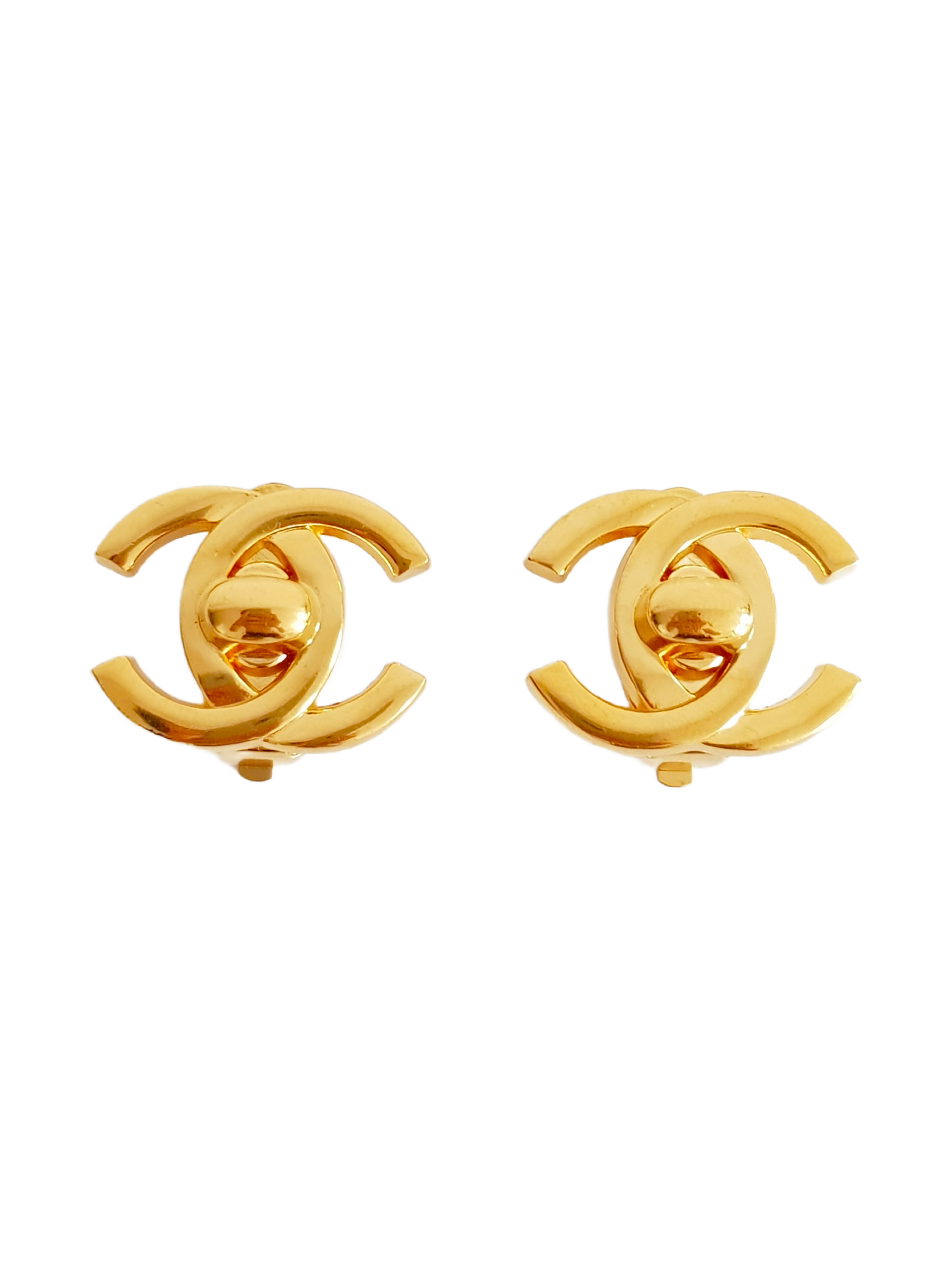 CHANEL FALL / WINTER 1995 (95A) GOLD PLATED CC LOGO TURNLOCK CLIP-ON E