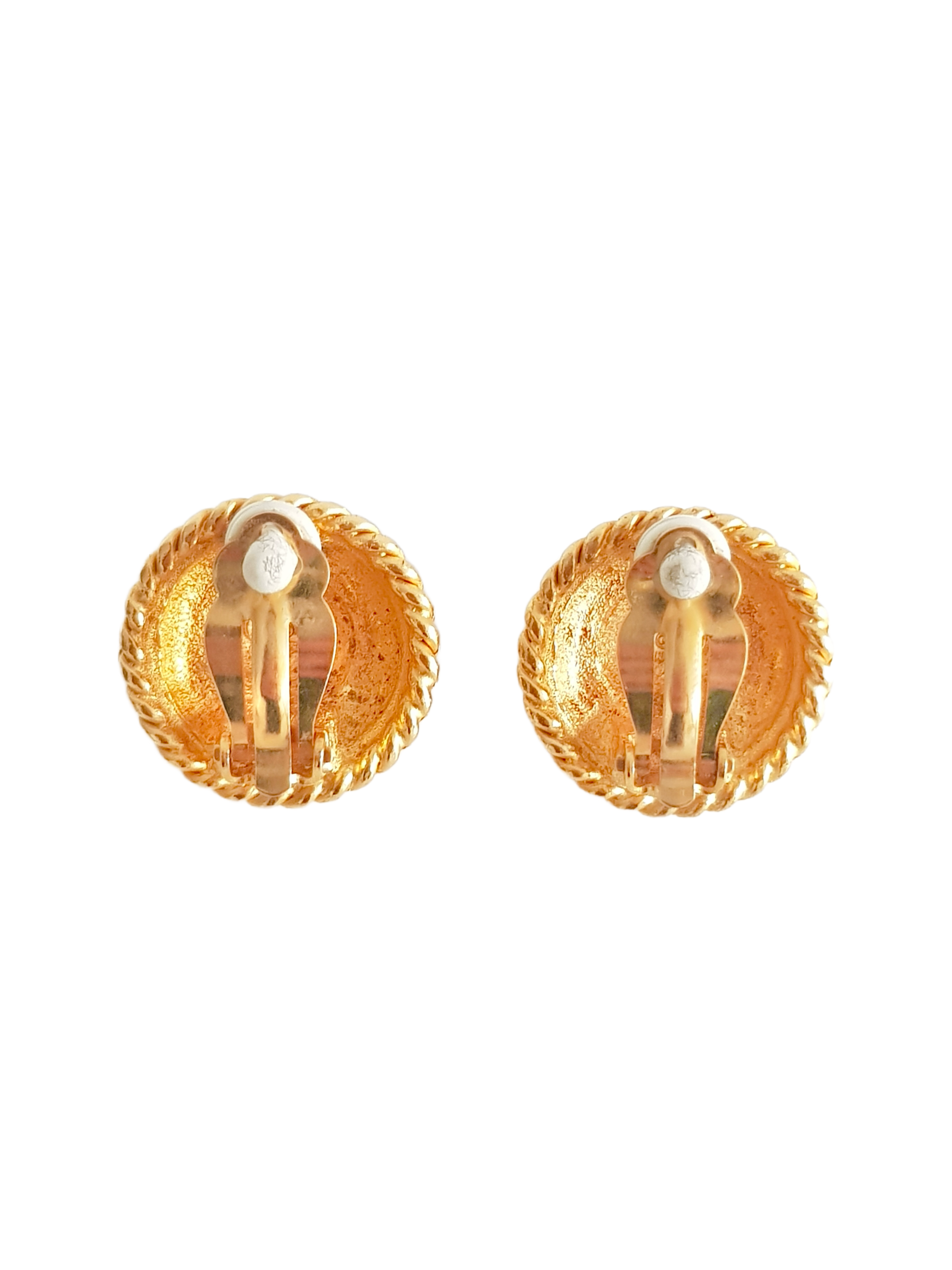 CHANEL SPRING / SUMMER 1996 (96P) GOLD PLATED 'CHANEL PARIS' SPELLOUT LOGO ROUND CLIP-ON EARRINGS
