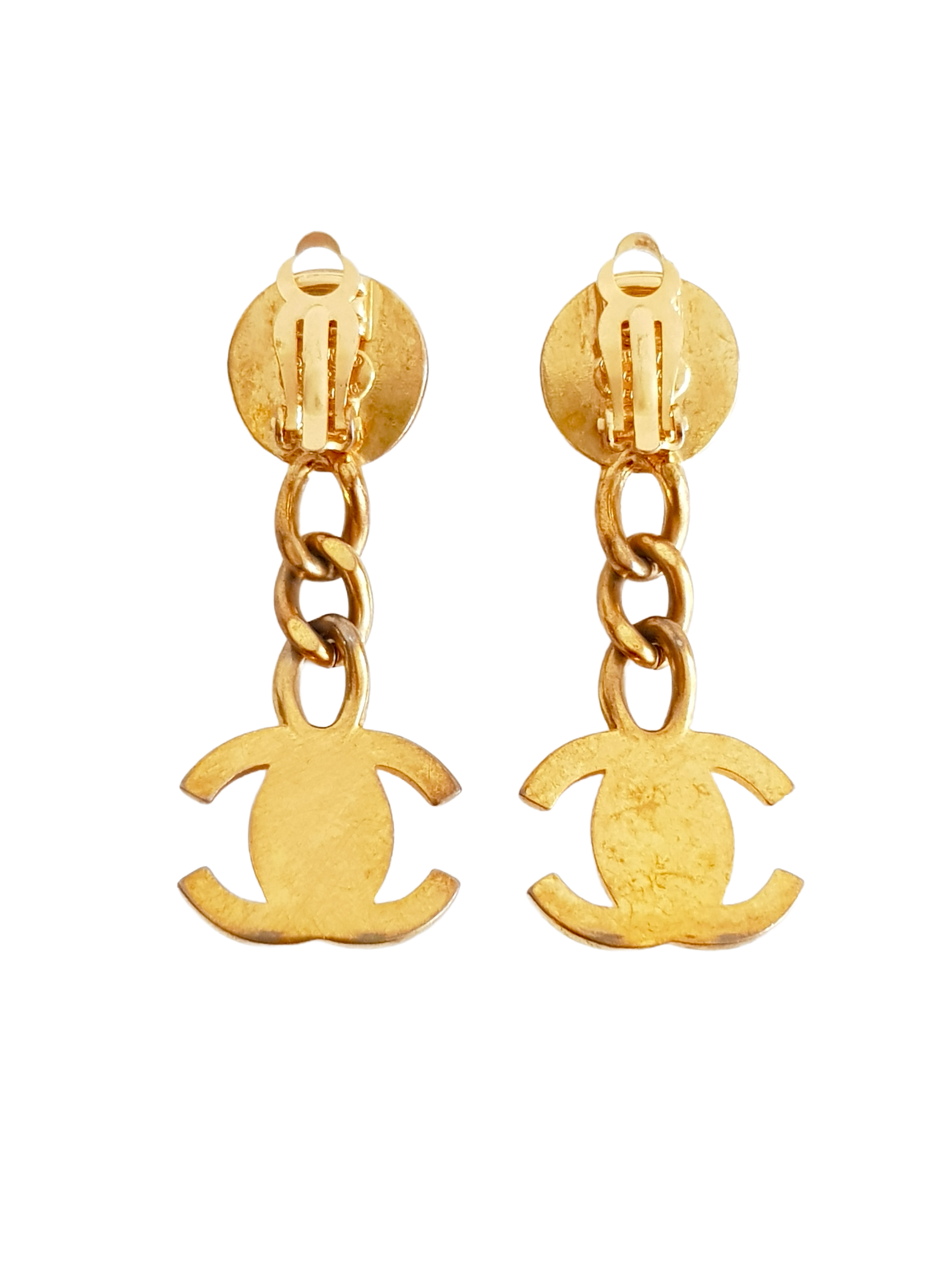 CHANEL FALL / WINTER 1996 (96A) GOLD PLATED CC LOGO TURNLOCK DROP CLIP-ON EARRINGS