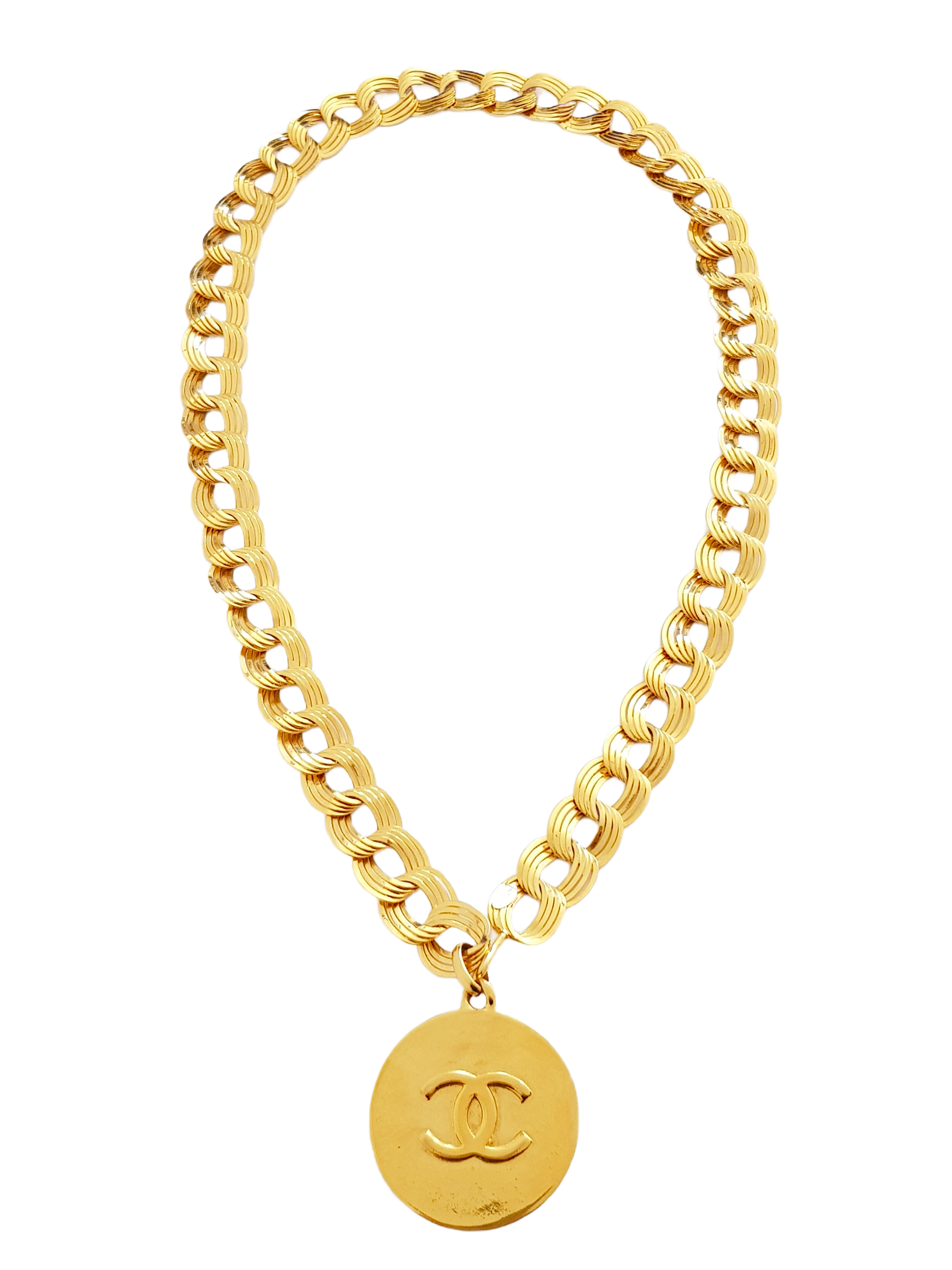 CHANEL FALL / WINTER 1991 (COLLECTION 26) GOLD PLATED CC XXL LOGO MEDALLION NECKLACE