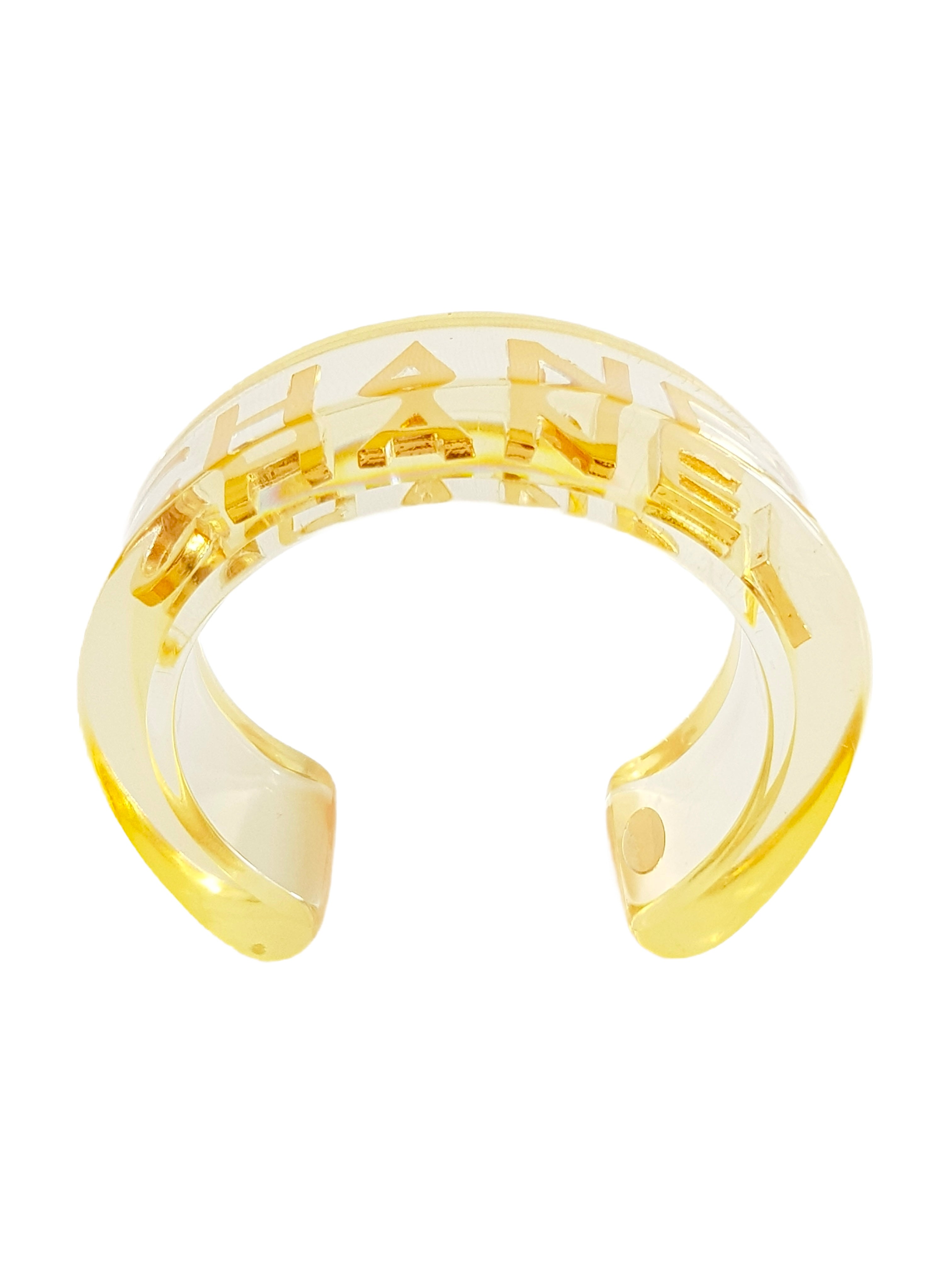CHANEL FALL / WINTER 1992 (COLLECTION 29) LUCITE SPELLOUT CC LOGO CUFF BRACELET