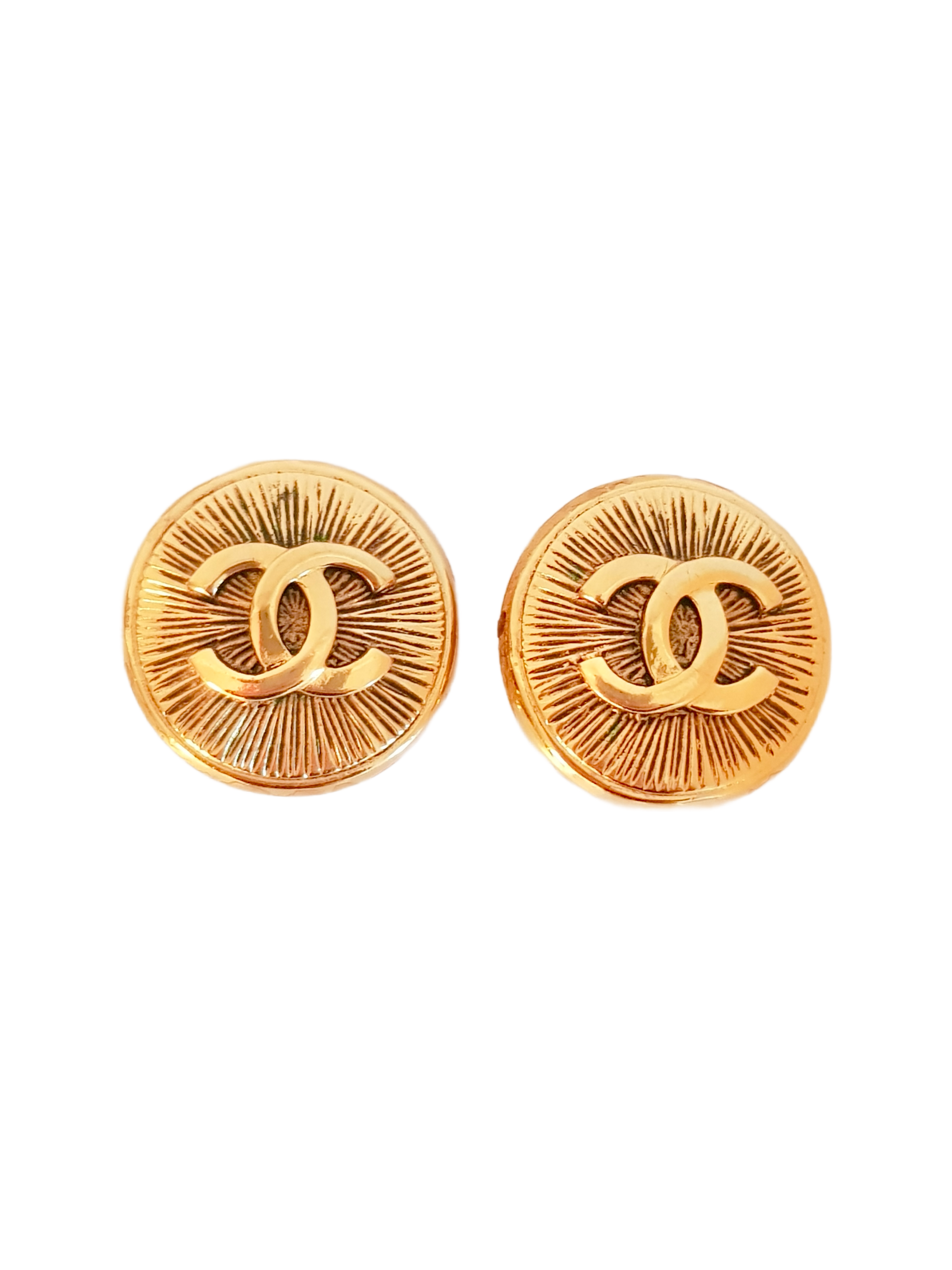 CHANEL 1990'S GOLD PLATED CC LOGO ROUND STARBURST CLIP-ON EARRINGS