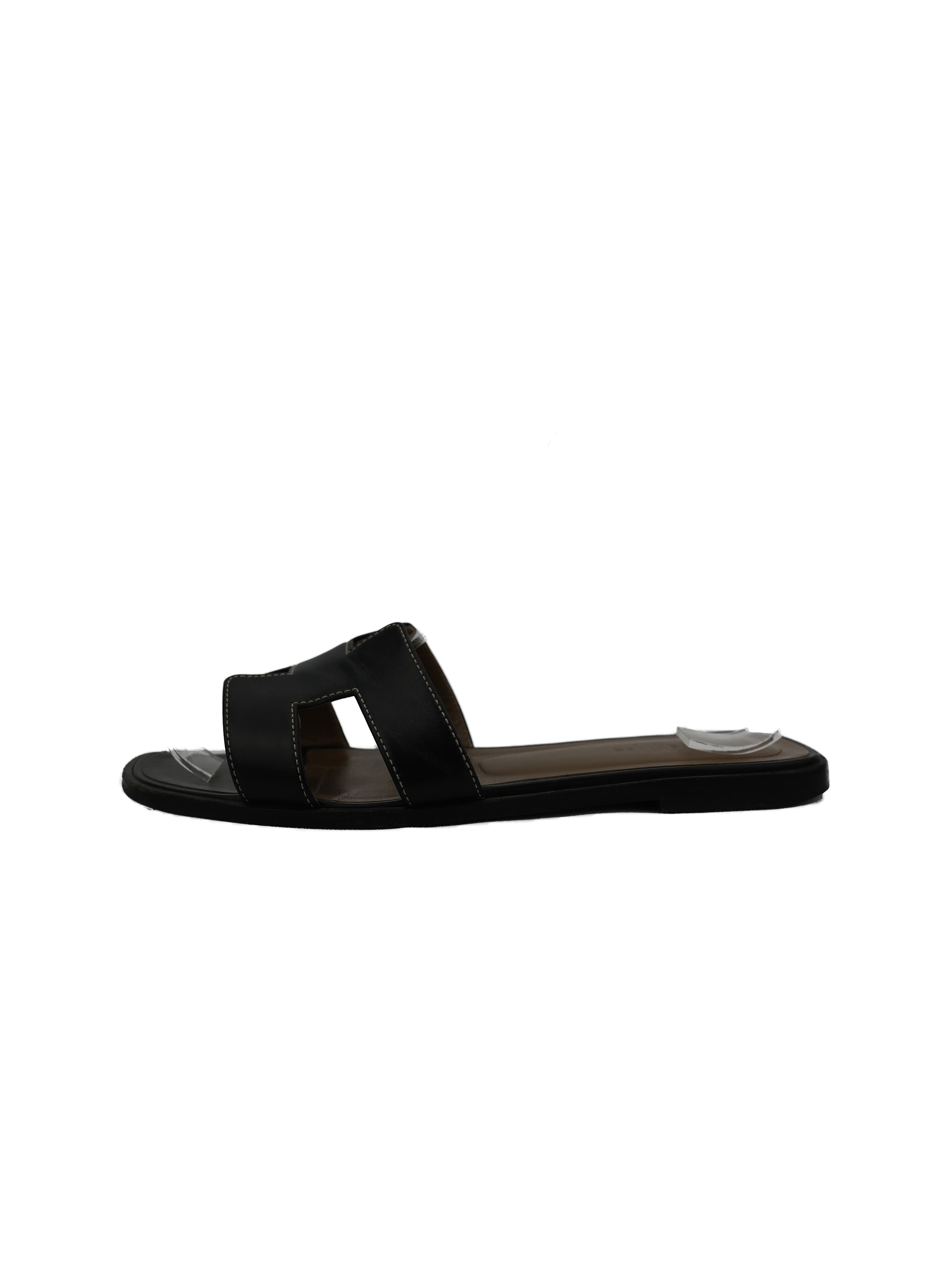 HERMES BLACK LEATHER OPEN TOE ORAN SANDALS
