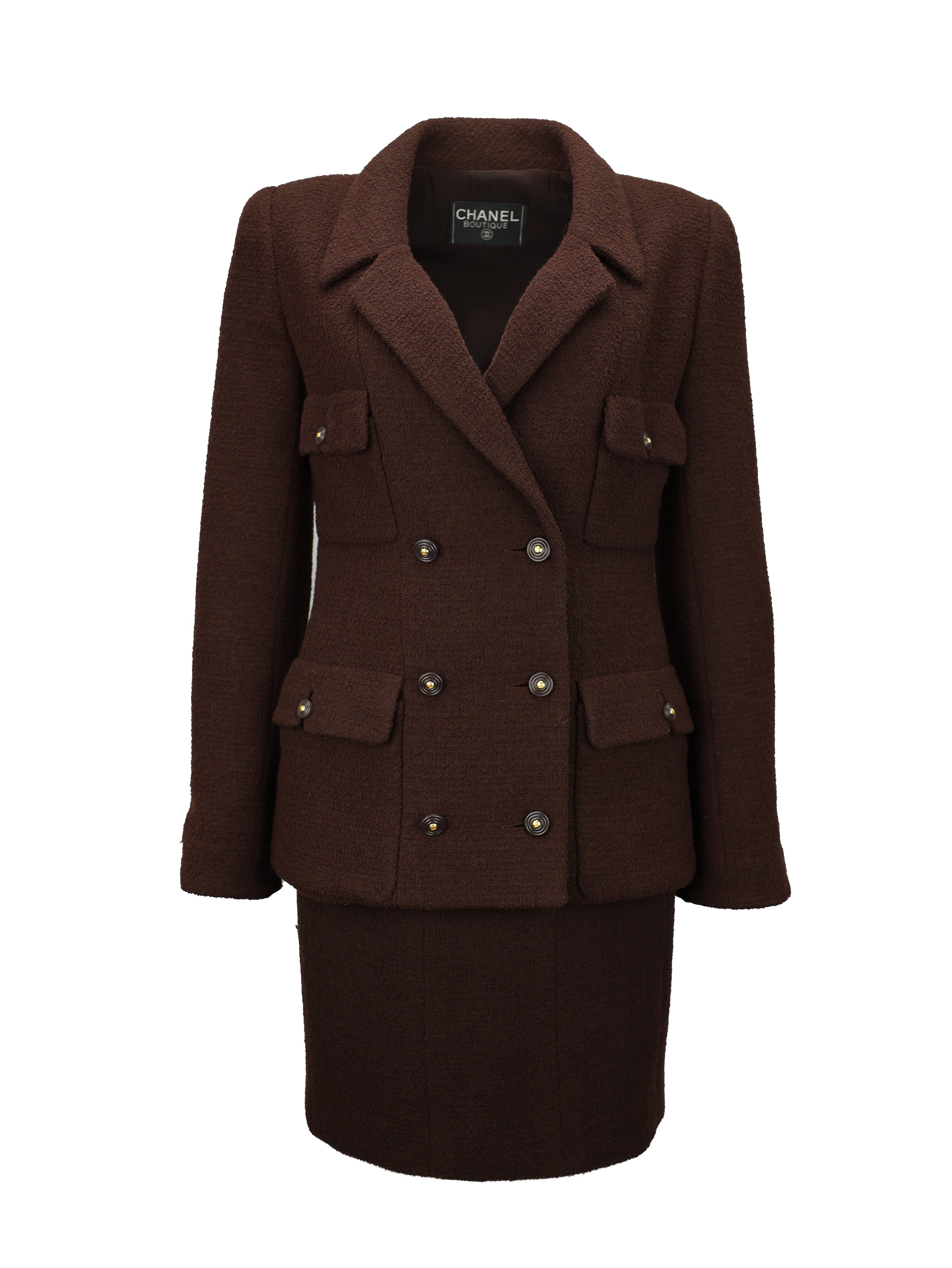 CHANEL FALL/WINTER 1995 (95A) BROWN TWEED DOUBLE BREASTED SKIRT SUIT + MINAUDIERE ENSEMBLE