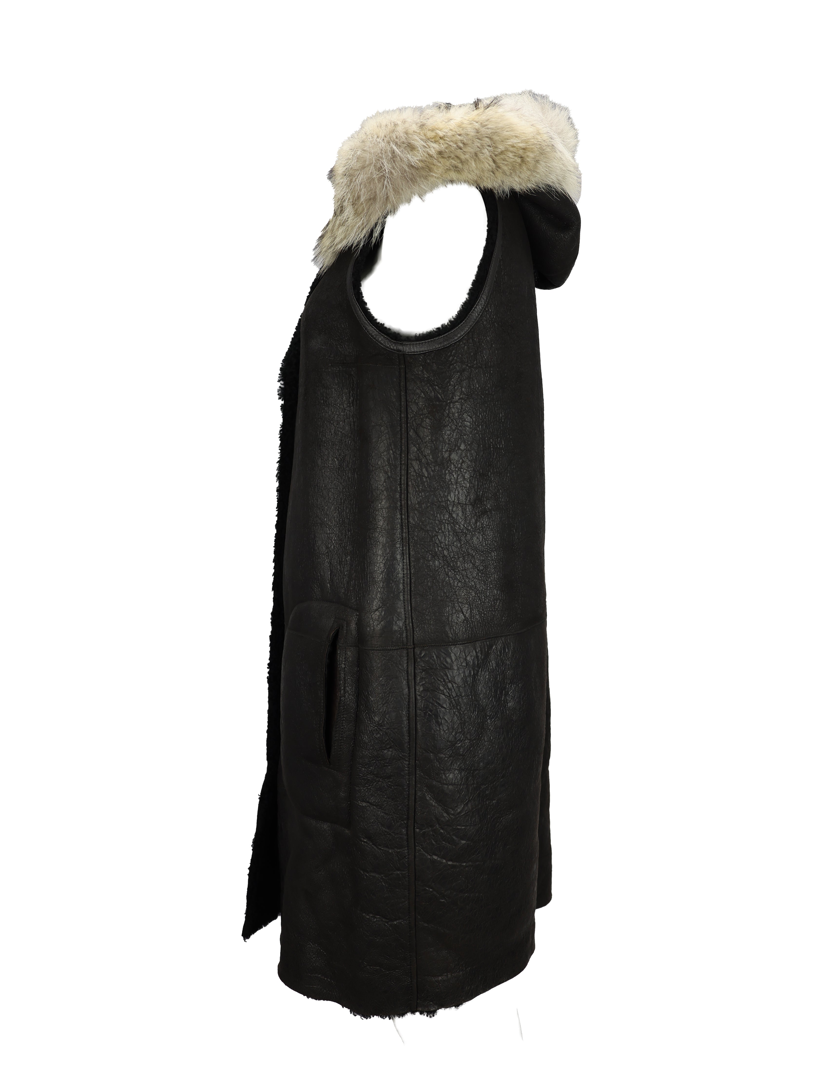 YVES SALOMON BROWN SHEARLING SLEEVELESS HOODED COAT
